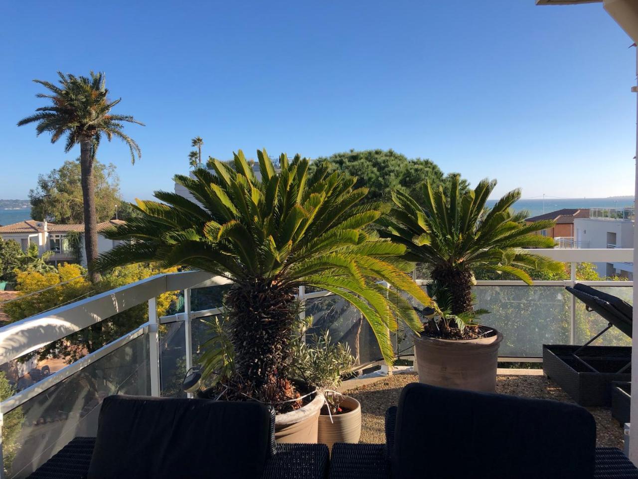 Gorgeous One-Bedroom Apartment With Terrace And Sea View -Stayinantibes- Bijou Plage Exterior foto